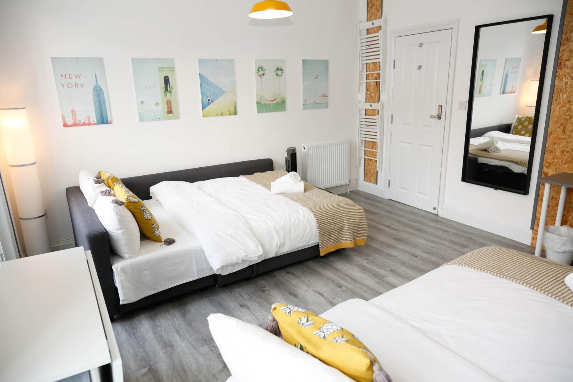 Luxury Rooms In Camden Town Near Shops, Cafes, Bars & Metro With Shared Bathrooms London Exterior foto