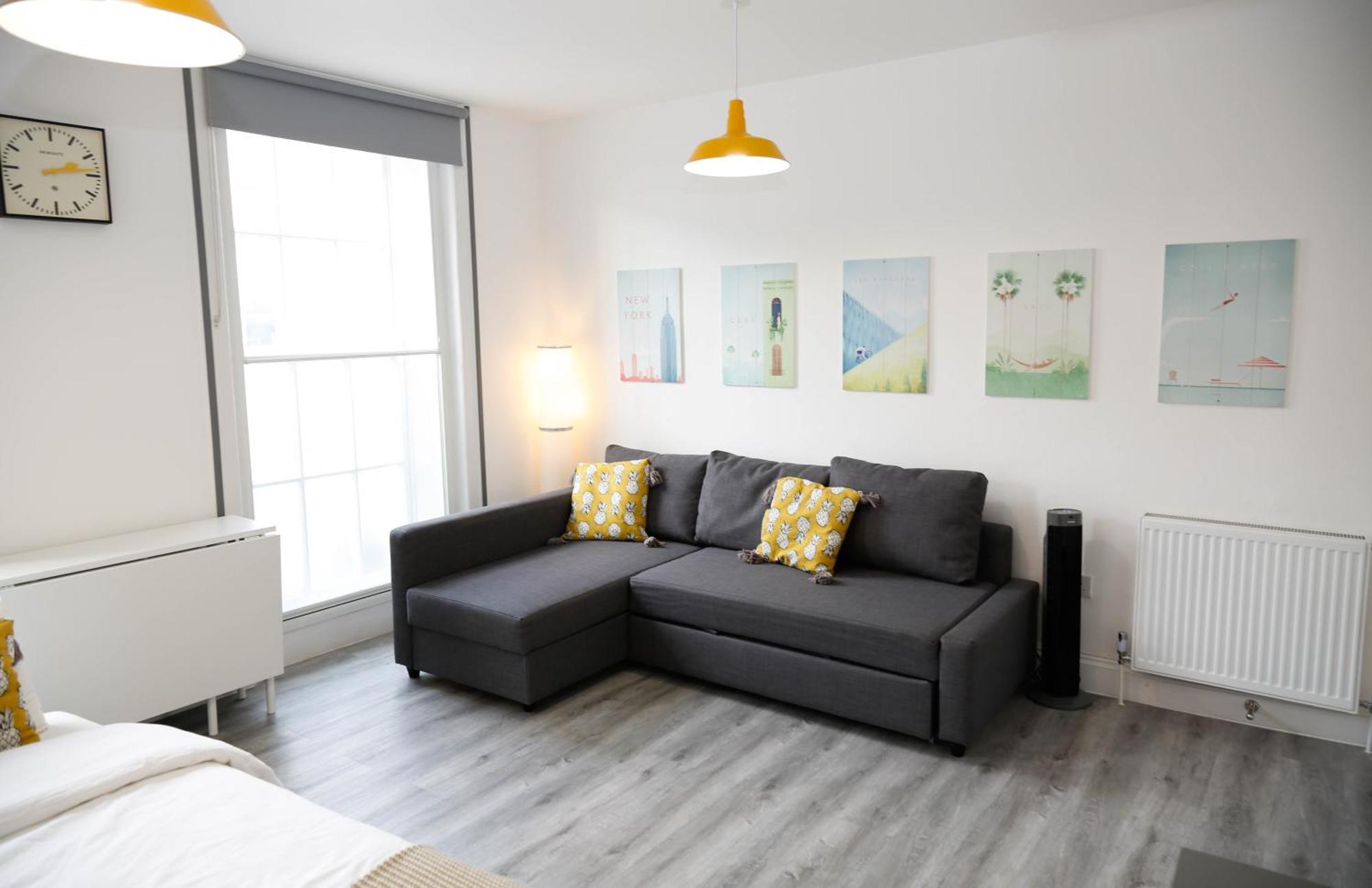 Luxury Rooms In Camden Town Near Shops, Cafes, Bars & Metro With Shared Bathrooms London Exterior foto