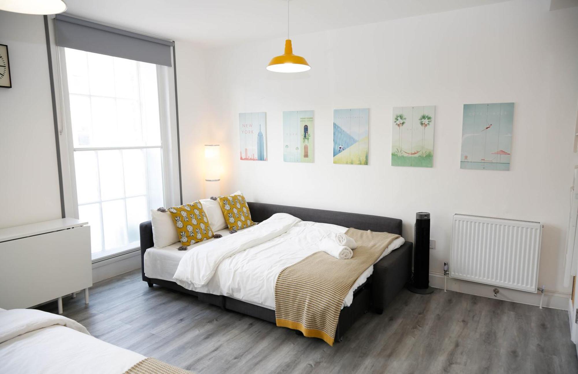 Luxury Rooms In Camden Town Near Shops, Cafes, Bars & Metro With Shared Bathrooms London Exterior foto