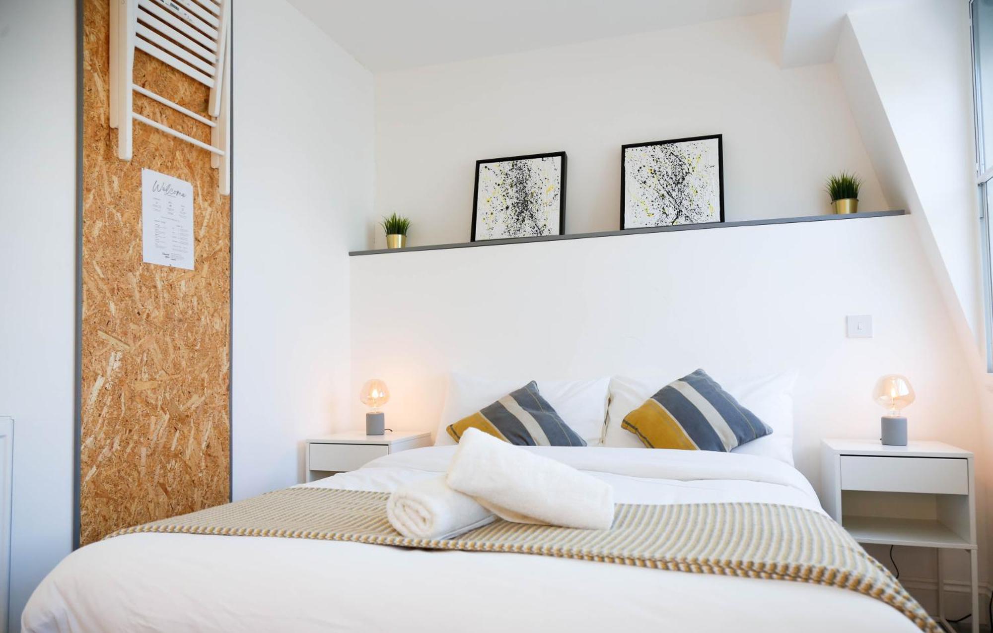 Luxury Rooms In Camden Town Near Shops, Cafes, Bars & Metro With Shared Bathrooms London Exterior foto