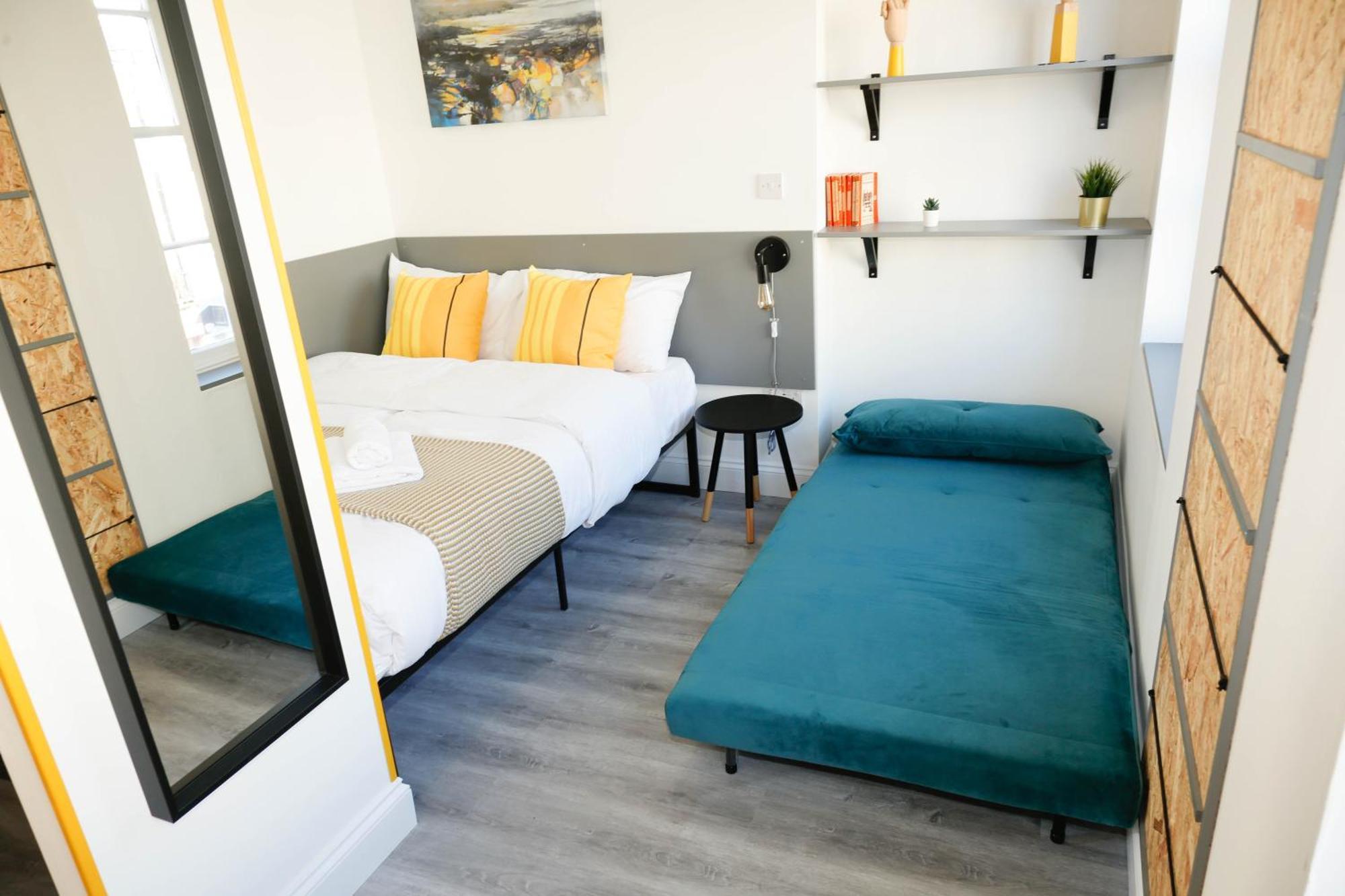 Luxury Rooms In Camden Town Near Shops, Cafes, Bars & Metro With Shared Bathrooms London Exterior foto